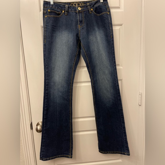 COOGI Woman’s Jeans - Picture 2 of 8